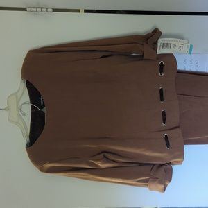 BEAUTIFUL 2 Piece Suit - Size 16